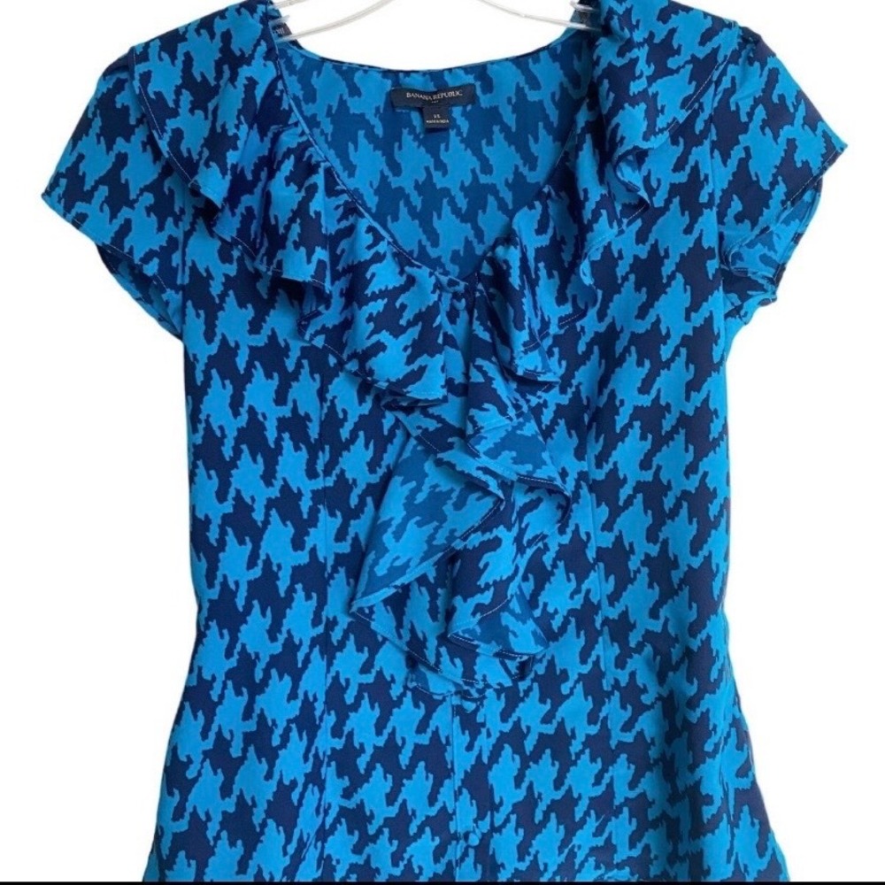 Banana Republic Blue Abstract Houndstooth Ruffle V-Neck Blouse XS Short Sleeve - Picture 9 of 11